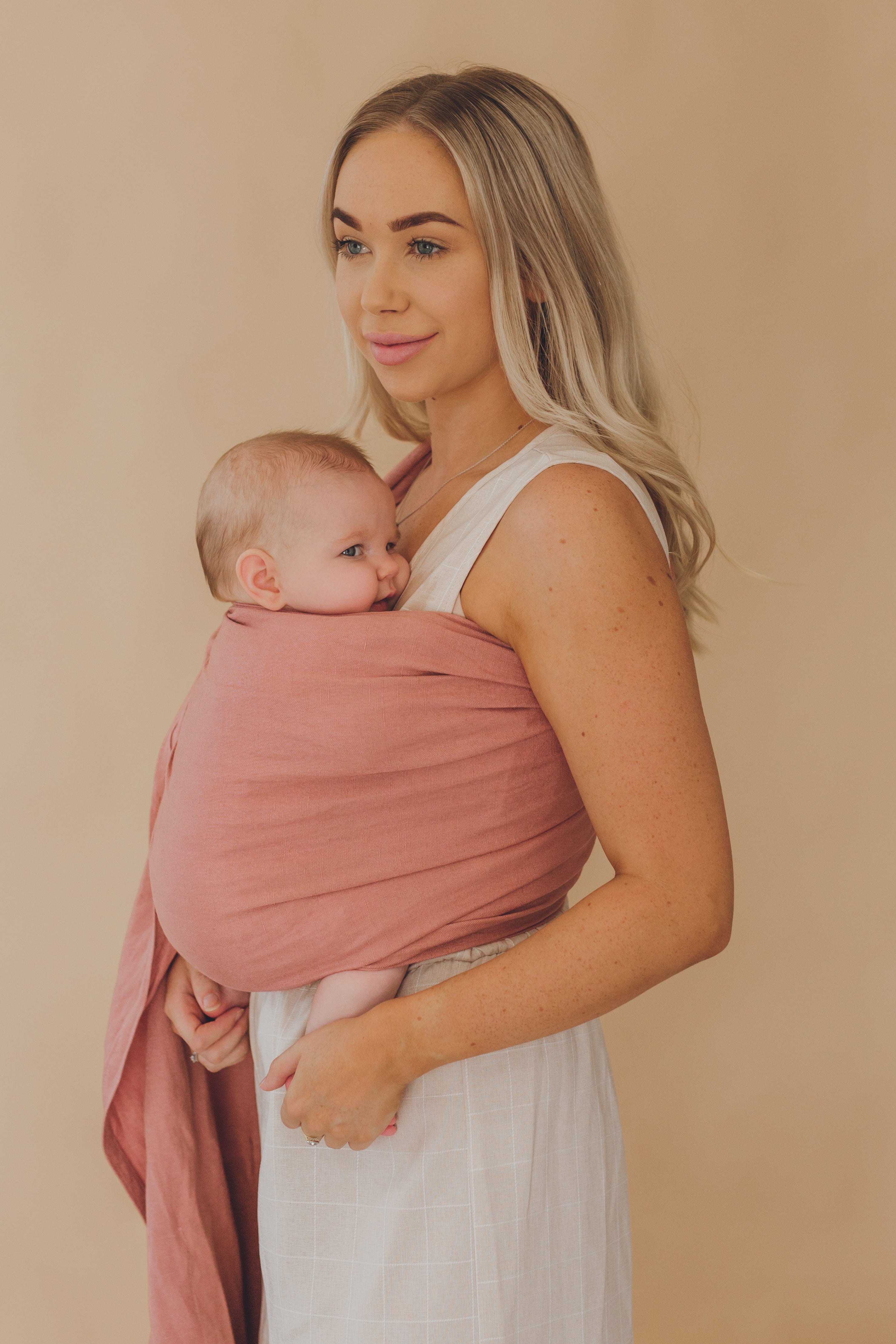Chekoh Sling Baby Carrier Terracotta1