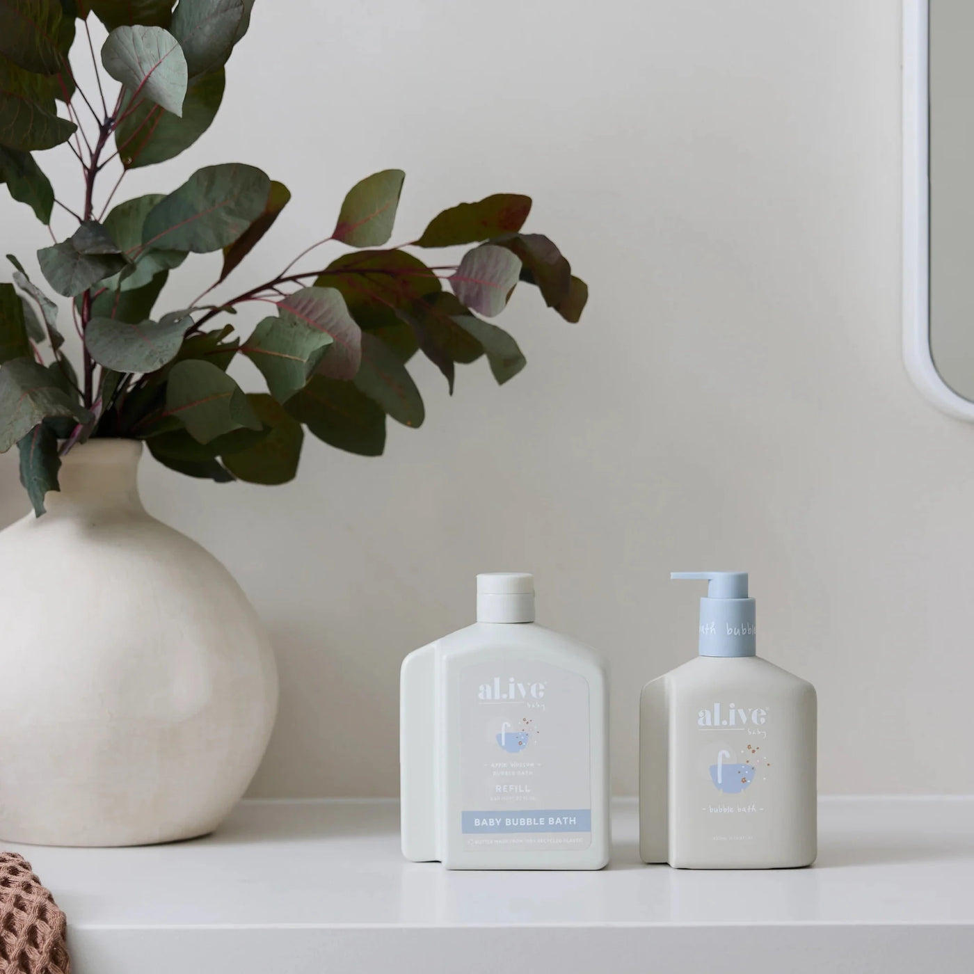 Al.ive Body - 650ML Bubble Bath Refill | Apple Blossom Skin Care Al.ive Body Baby 