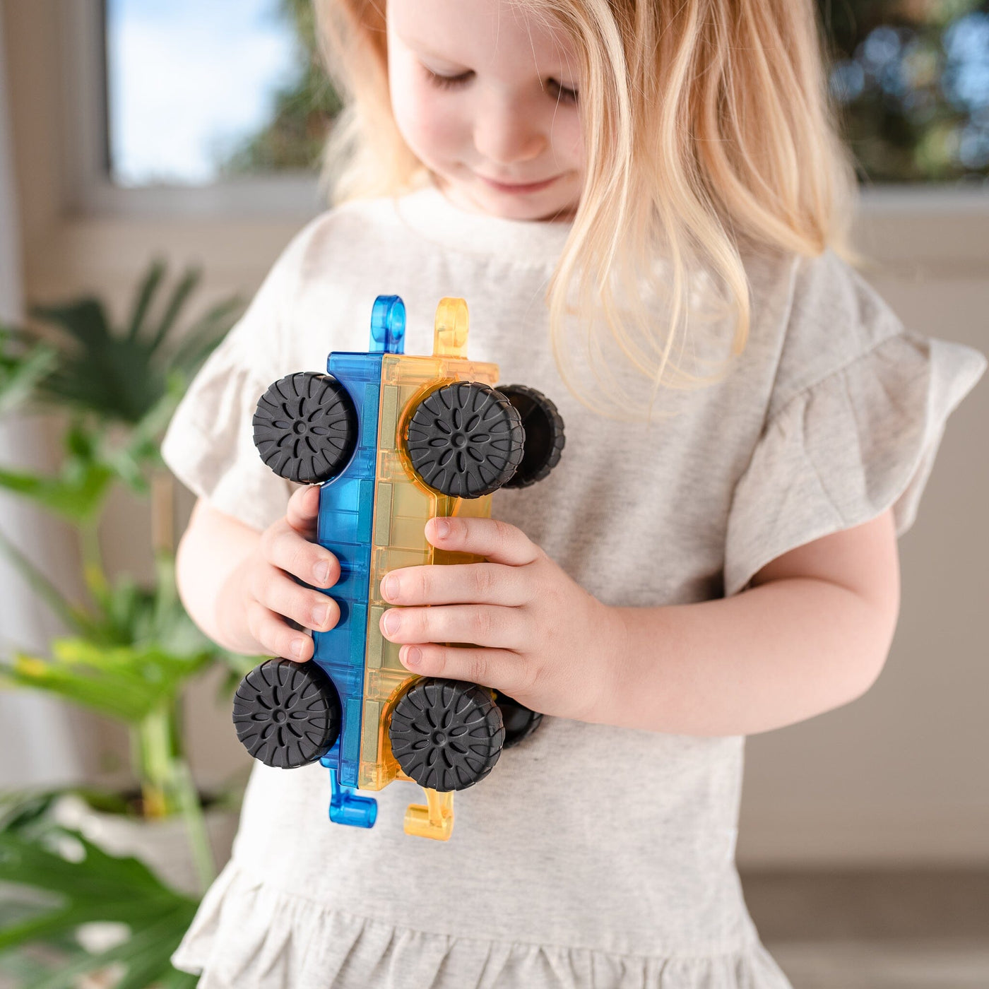Connetix - Roads + Car Bundle Cherrie Baby Boutique 