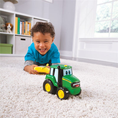 John Deere - RC Johnny Tractor Vehicles John Deere 