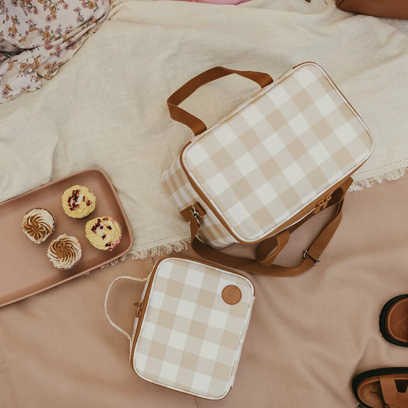 OiOi Mini Insulated Lunch Bag - Beige Gingham Mealtime OiOi 