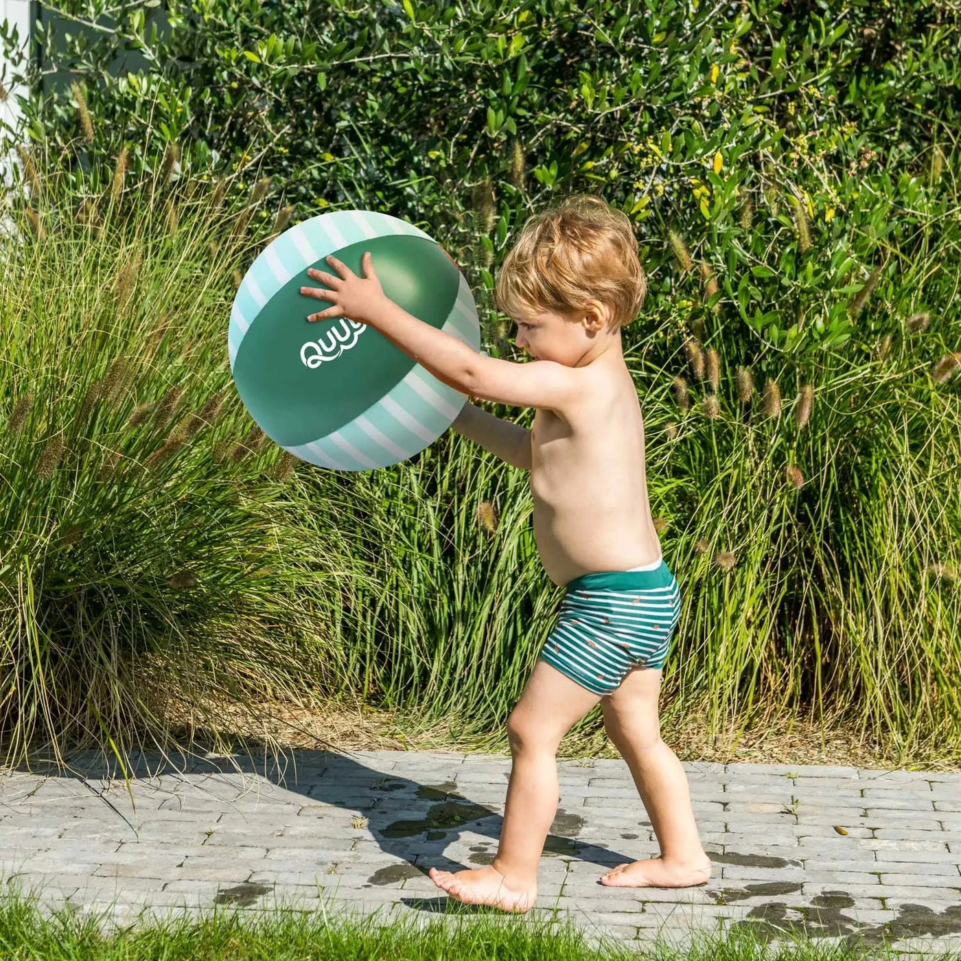 Quut - Beach Ball | Garden Green Toy Quut 