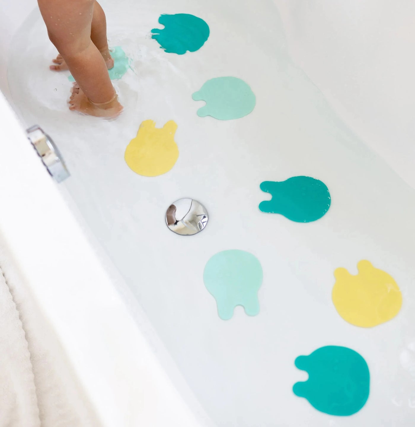Quut - Grippi Jellyfish 8 Pcs | Minty Yellow Puzzles Quut 