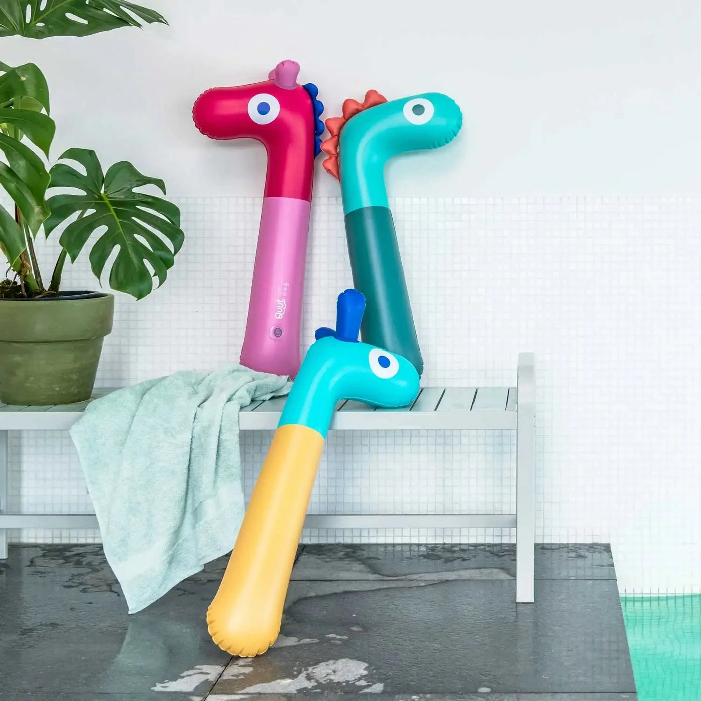 Quut - Noodle Friends | Horse Toy Quut 