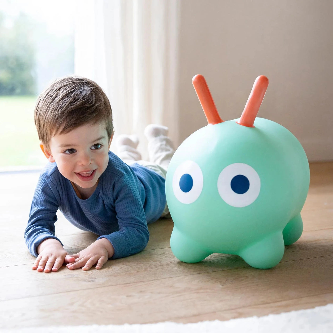 Quut - Skippi | Minty Green Toy Quut 