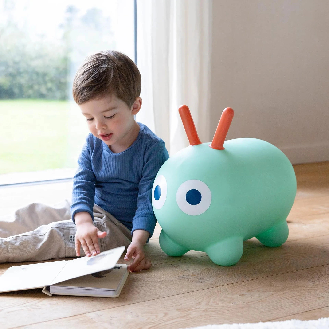 Quut - Skippi | Minty Green Toy Quut 