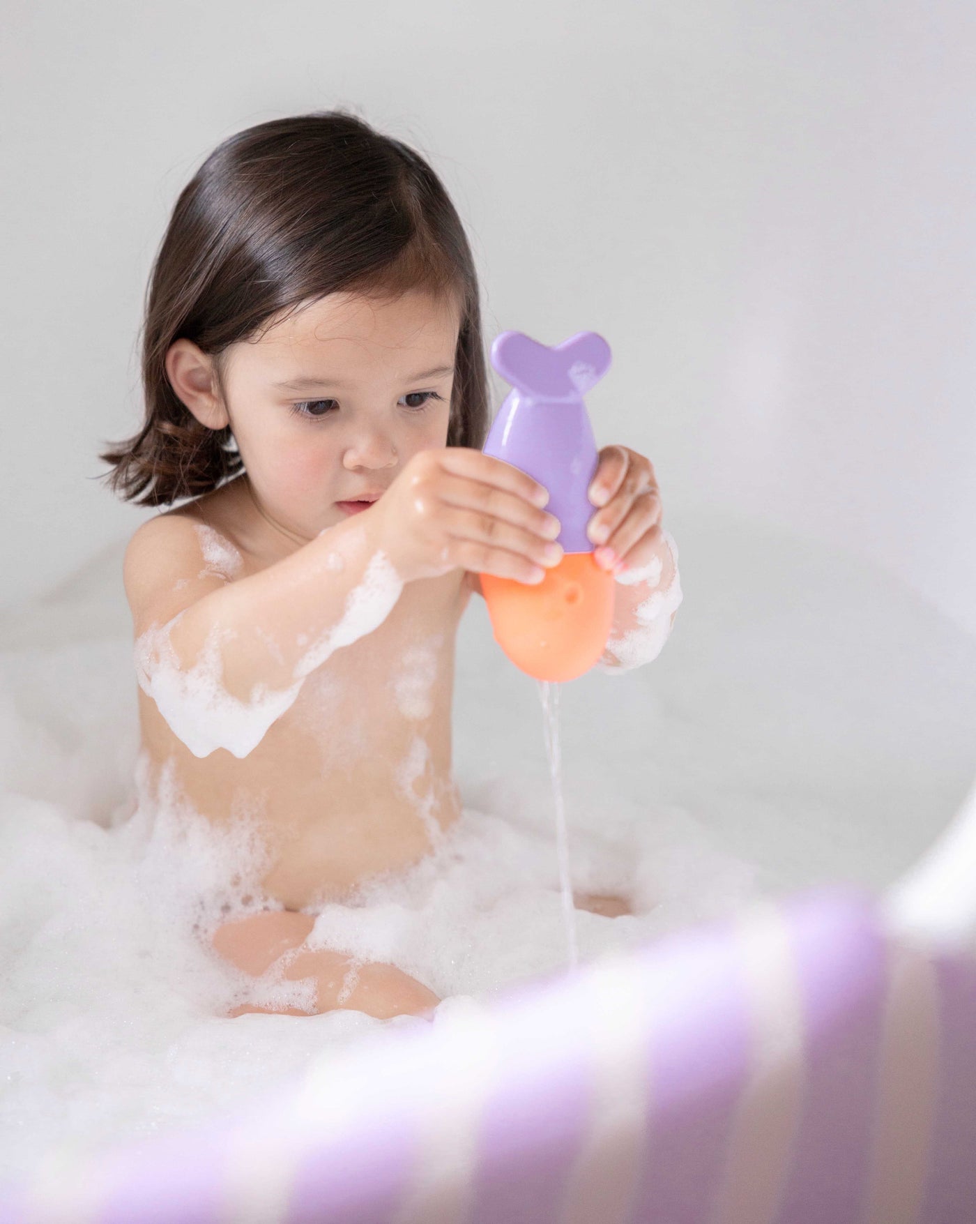 Quut - Squeezi | Whale Bath Toy Quut 