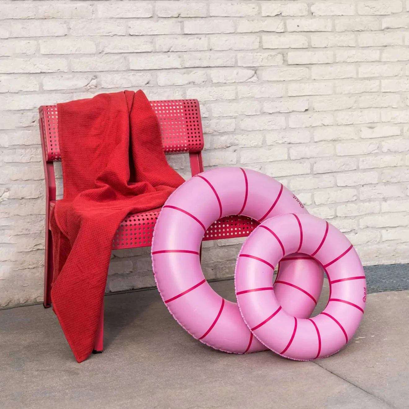 Quut - Swim Rings Small 40cm | Cherry Red Toy Quut 