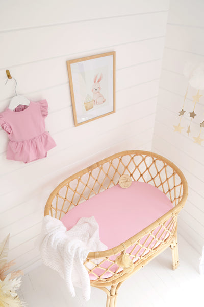 Snuggle Hunny - Organic Bassinet Sheet | Bubblegum Bassinet Sheet Snuggle Hunny 
