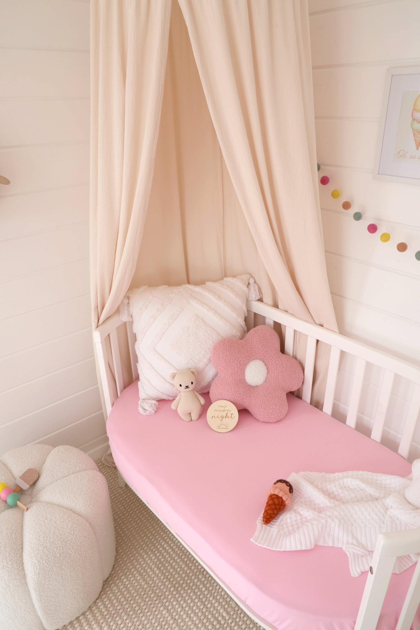 Snuggle Hunny - Organic Fitted Cot Sheet | Bubblegum Cot Sheet Snuggle Hunny 