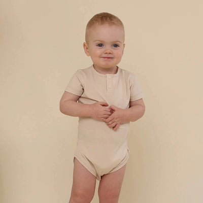 Snuggle Hunny - Organic Short Sleeve Bodysuit | Babyccino Bodysuit Snuggle Hunny 