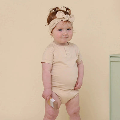 Snuggle Hunny - Organic Short Sleeve Bodysuit | Babyccino Bodysuit Snuggle Hunny 
