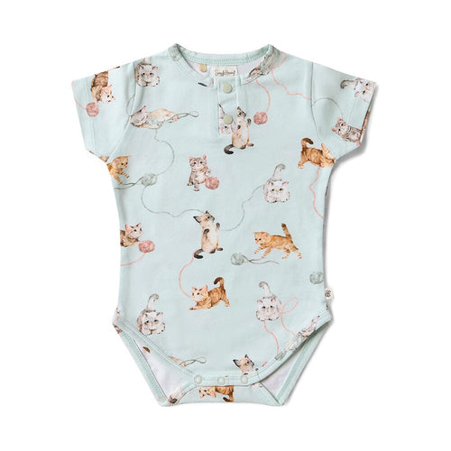 Snuggle Hunny - Organic Short Sleeve Bodysuit | Kittens