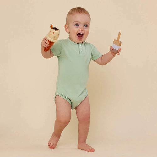 Snuggle Hunny - Organic Short Sleeve Bodysuit | Mint