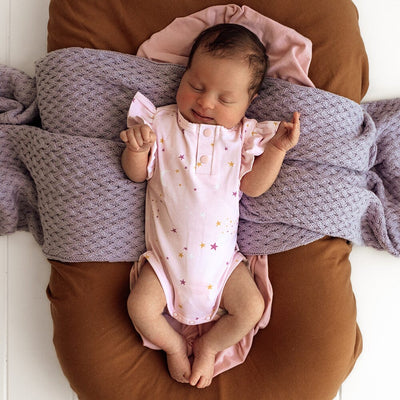 Snuggle Hunny - Organic Short Sleeve Bodysuit with Frill | Twinkle Bodysuit Snuggle Hunny 