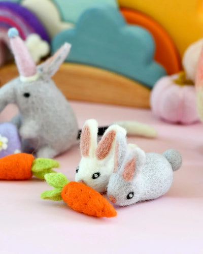 Tara Treasures - 5 Orange Carrots Felt Toy Tara Treasures 