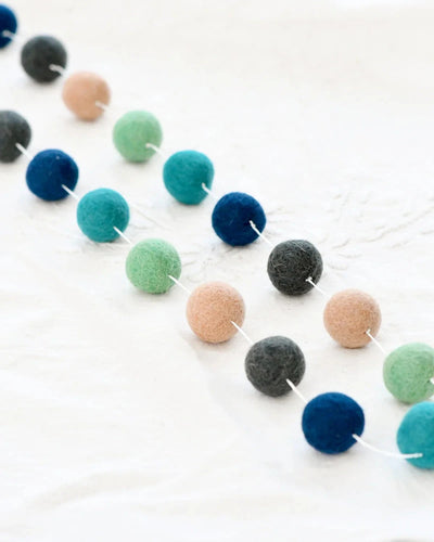 Tara Treasures - Pompom Felt Ball Garland | Seaside Garland Tara Treasures 