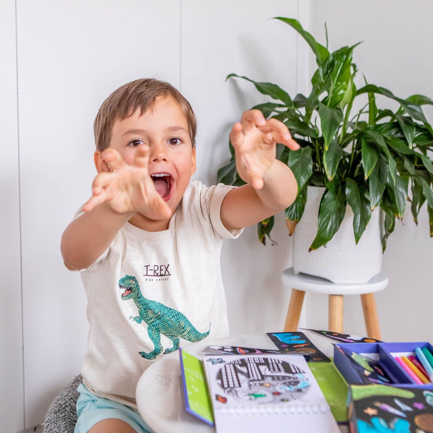 Tiger Tribe - Colouring Set | Dinos In Space Activity & Craft Tiger Tribe 