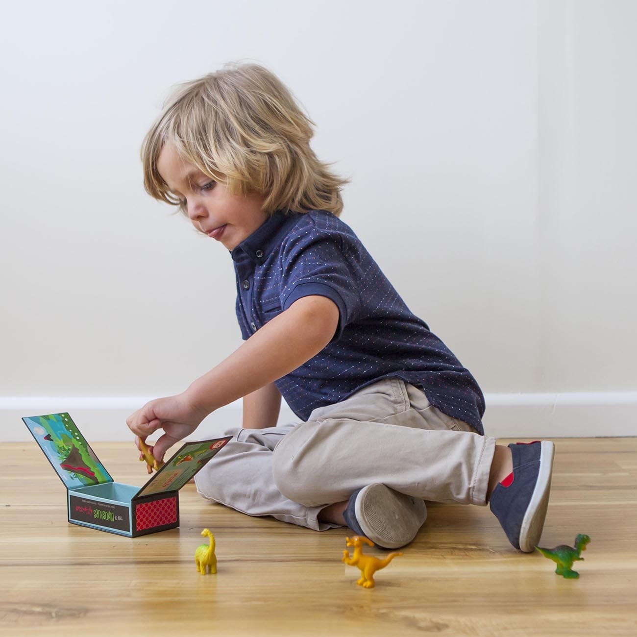 Tiger Tribe - Tribe of Dinosaurs Activity & Craft Tiger Tribe 