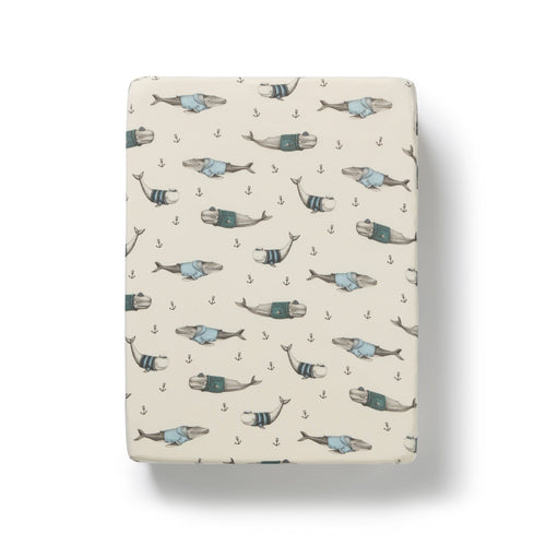 Wilson & Frenchy - Woolly Whales Organic Bassinet Sheet