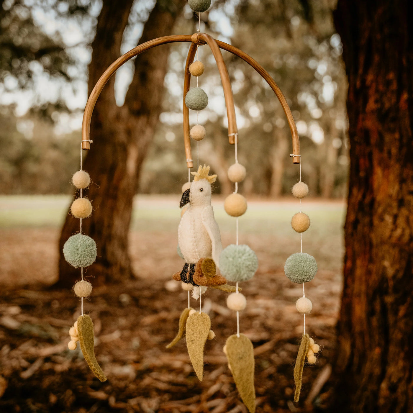 Tara Treasures Baby Cot Mobile - Cockatoo Australiana