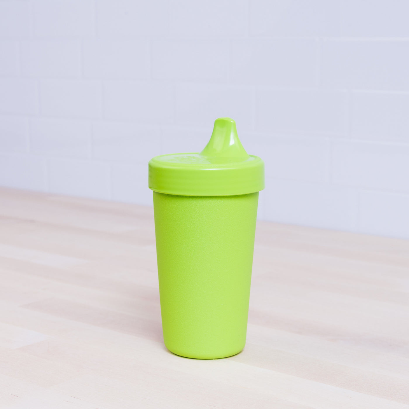 No-Spill Sippy Cup Feeding Re-Play Green 
