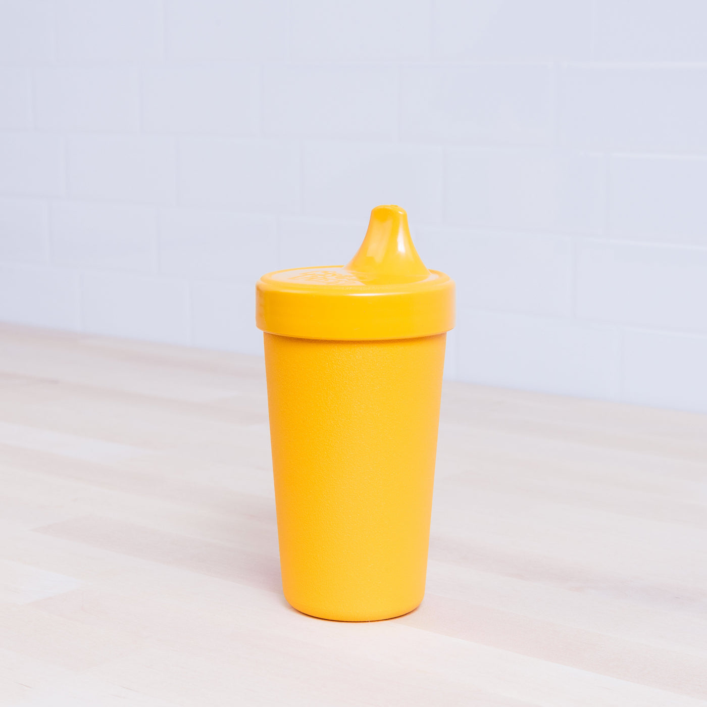 No-Spill Sippy Cup Feeding Re-Play Sun Yellow 