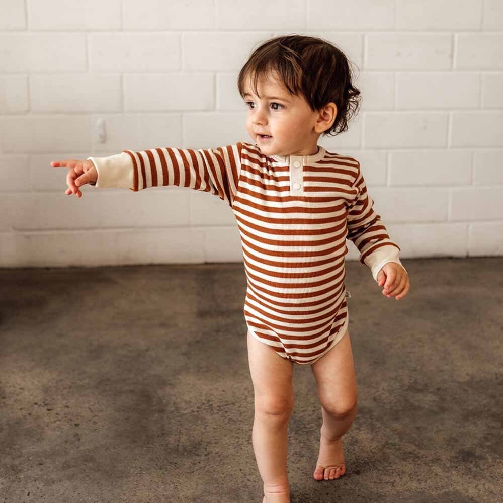 Organic Biscuit Stripe Long Sleeve Bodysuit Bodysuit Snuggle Hunny Kids 